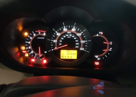 2010 Toyota Rav4 Limited z USA, uszkodzony, nr VIN JTMDF4DV1A5032456